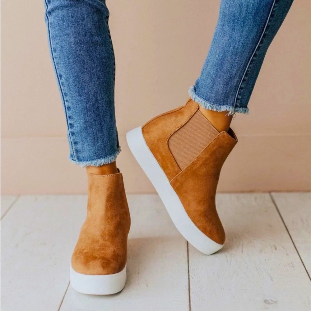 Dolce Vita slip-on wedge shoes